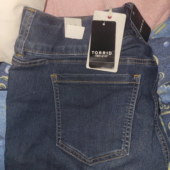 Torrid Jeggings Size 18T - Picture 5 of 8
